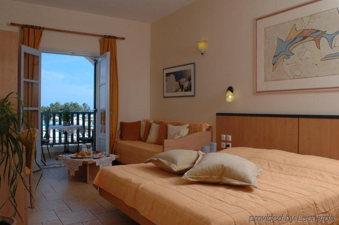 Santo Miramare Beach Resort Perissa (Santorini) Quarto foto